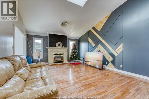 56 Rose Avenue Tilbury ON N0P 2L0