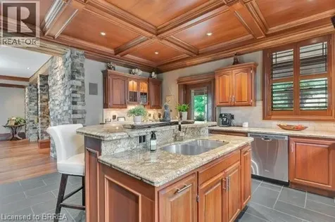 66 Banfield Street Paris ON N3L 2Z1