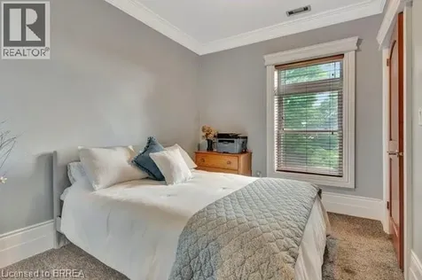66 Banfield Street Paris ON N3L 2Z1