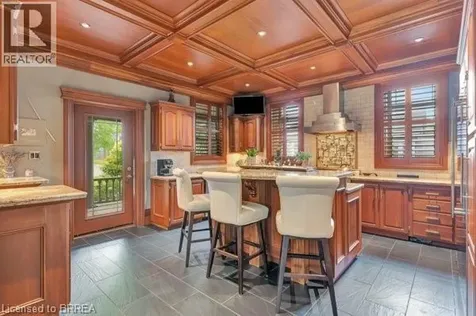 66 Banfield Street Paris ON N3L 2Z1