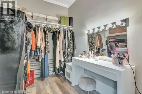 66 Banfield Street Paris ON N3L 2Z1