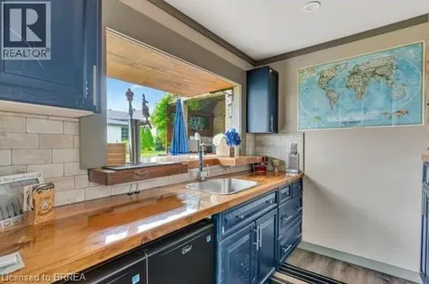 66 Banfield Street Paris ON N3L 2Z1