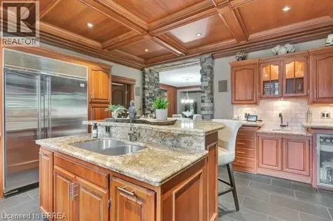 66 Banfield Street Paris ON N3L 2Z1