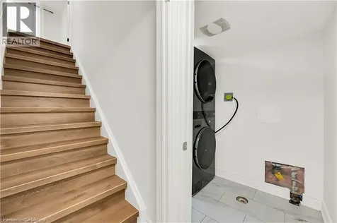 3608 Cherrington Crescent Mississauga ON L5L 5C4