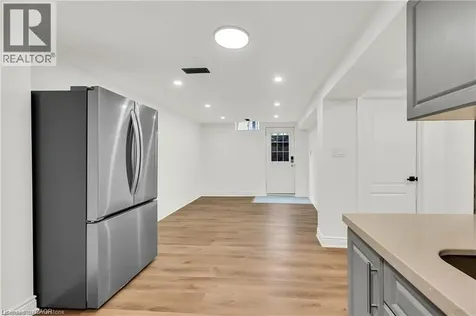 3608 Cherrington Crescent Mississauga ON L5L 5C4