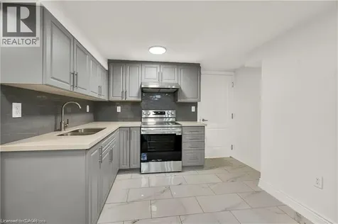 3608 Cherrington Crescent Mississauga ON L5L 5C4
