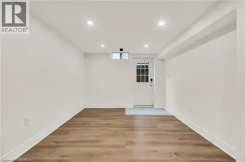 3608 Cherrington Crescent Mississauga ON L5L 5C4