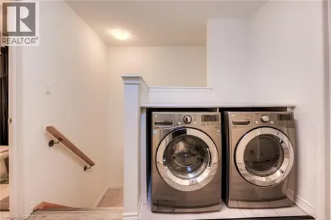 522 Goldenrod Lane Kitchener ON N2R 0L7