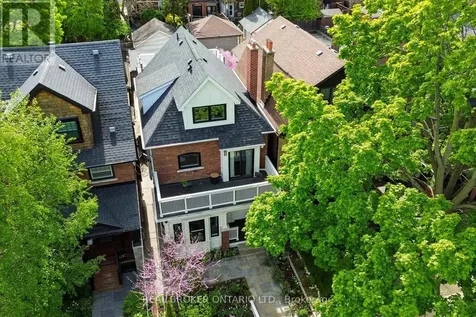 20 Brookmount Road Toronto (the Beaches) ON M4L 3N1