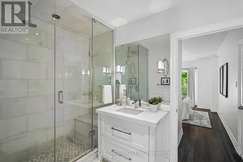 20 Brookmount Road Toronto (the Beaches) ON M4L 3N1