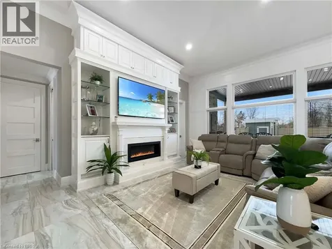 18 Harper Boulevard Brantford ON N3T 0E1