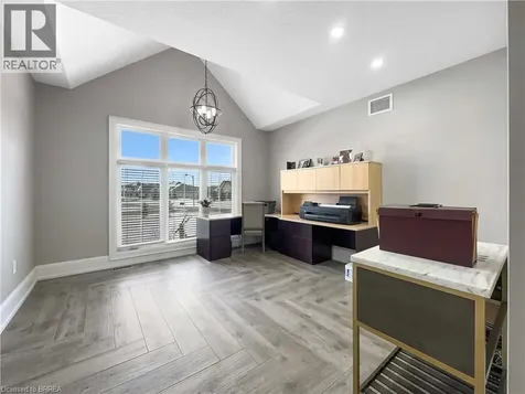 18 Harper Boulevard Brantford ON N3T 0E1