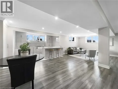 18 Harper Boulevard Brantford ON N3T 0E1