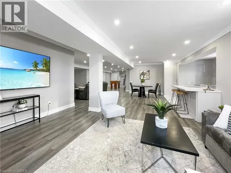 18 Harper Boulevard Brantford ON N3T 0E1