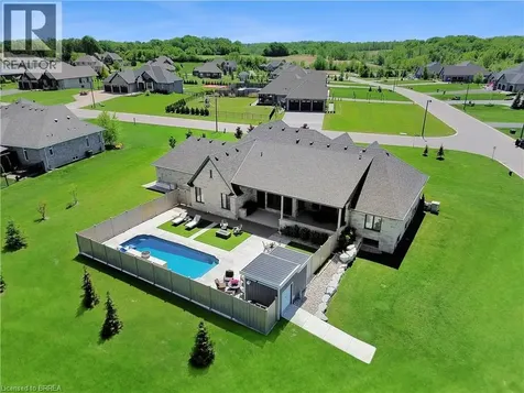 18 Harper Boulevard Brantford ON N3T 0E1