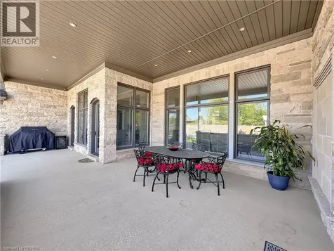 18 Harper Boulevard Brantford ON N3T 0E1