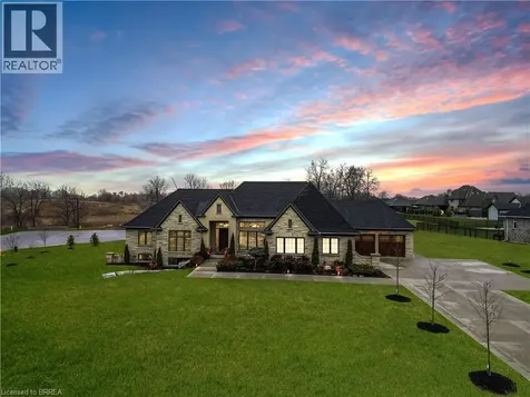 18 Harper Boulevard Brantford ON N3T 0E1