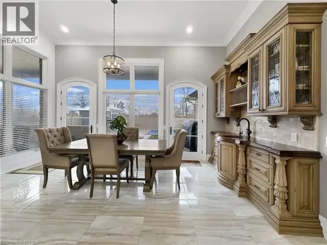 18 Harper Boulevard Brantford ON N3T 0E1