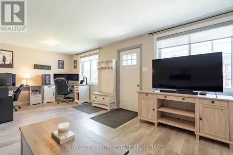 261 James Street East Orillia ON L3V 1M3