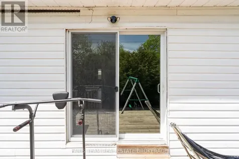 261 James Street East Orillia ON L3V 1M3