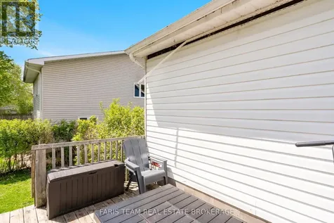261 James Street East Orillia ON L3V 1M3
