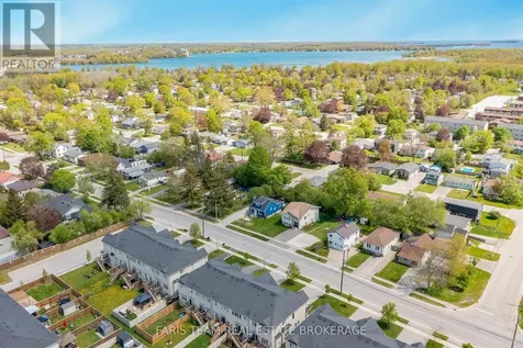 261 James Street East Orillia ON L3V 1M3