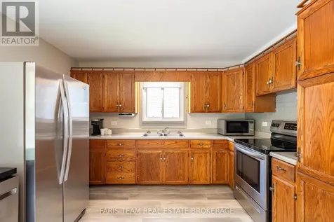 261 James Street East Orillia ON L3V 1M3