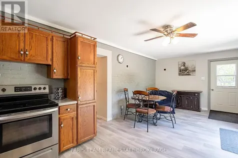 261 James Street East Orillia ON L3V 1M3
