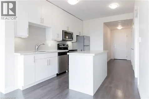 690 King Street West Kitchener ON N2G 0B9