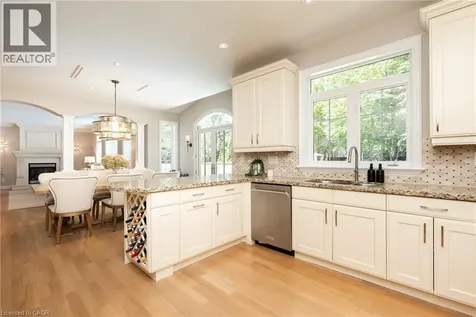 3122 Saddleworth Crescent Oakville ON L6M 0A8