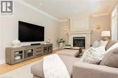 3122 Saddleworth Crescent Oakville ON L6M 0A8