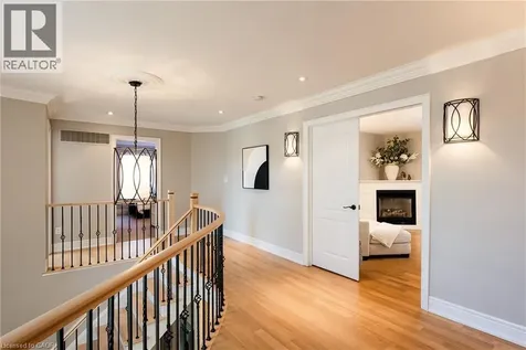 3122 Saddleworth Crescent Oakville ON L6M 0A8