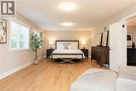3122 Saddleworth Crescent Oakville ON L6M 0A8