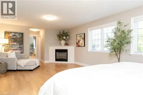 3122 Saddleworth Crescent Oakville ON L6M 0A8