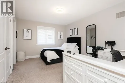 3122 Saddleworth Crescent Oakville ON L6M 0A8