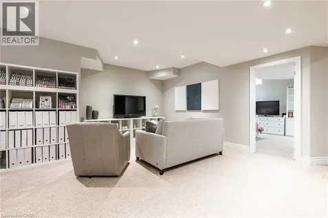 3122 Saddleworth Crescent Oakville ON L6M 0A8