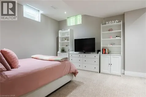 3122 Saddleworth Crescent Oakville ON L6M 0A8