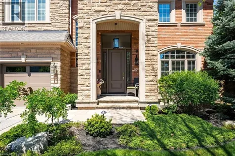 3122 Saddleworth Crescent Oakville ON L6M 0A8