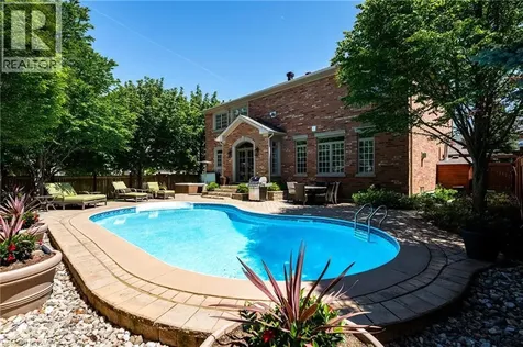 3122 Saddleworth Crescent Oakville ON L6M 0A8