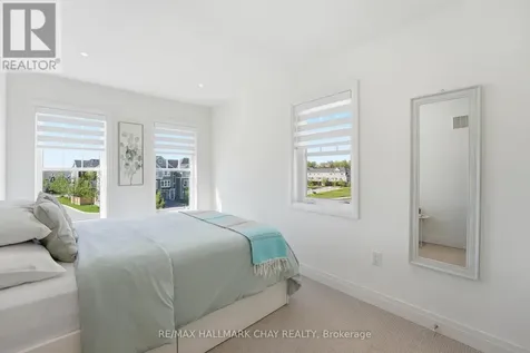 29 Shelburne Avenue Wasaga Beach ON L9Z 0J4