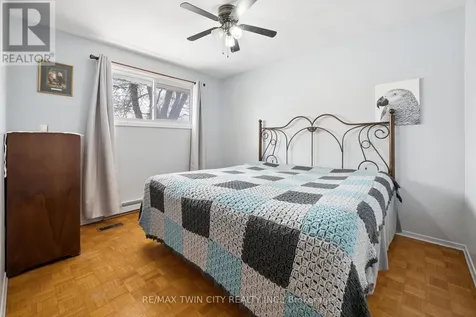 26 Tutton Place Cambridge ON N1R 4S8
