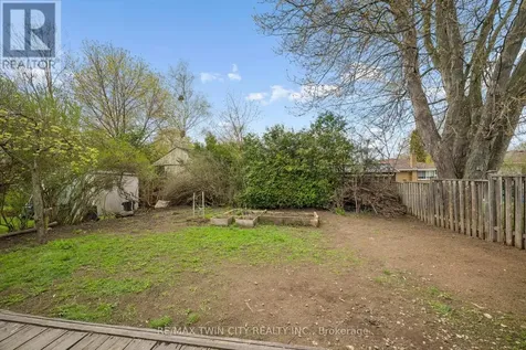 26 Tutton Place Cambridge ON N1R 4S8