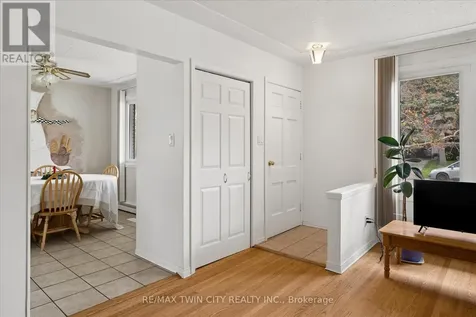 26 Tutton Place Cambridge ON N1R 4S8