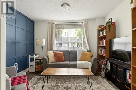 62 Emerald Street North Hamilton (landsdale) ON L8L 5K3