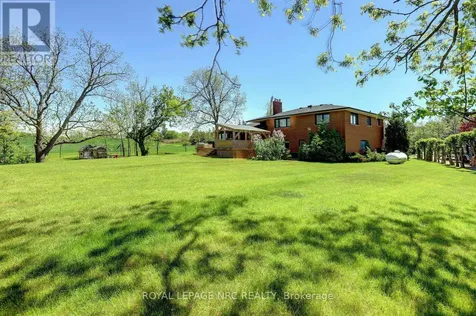 44 Fifty Road Hamilton ON L8J 2X6