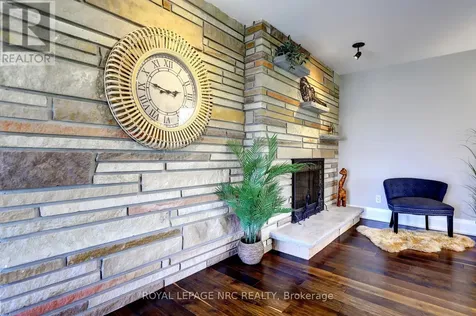 44 Fifty Road Hamilton ON L8J 2X6