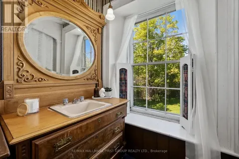 2247 Van Luven Road Hamilton Township ON K0K 1C0