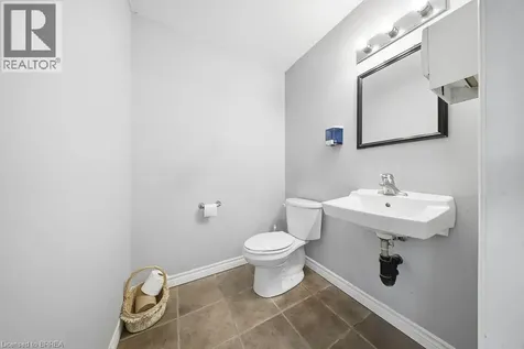 45 Dalkeith Drive Brantford ON N3P 1M1