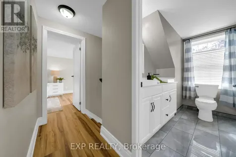 26 Peachtree Crescent Cambridge ON N1S 4W5