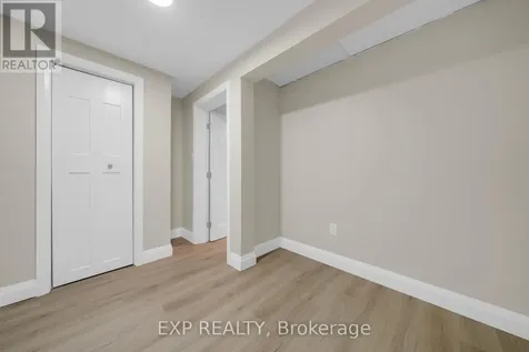 26 Peachtree Crescent Cambridge ON N1S 4W5